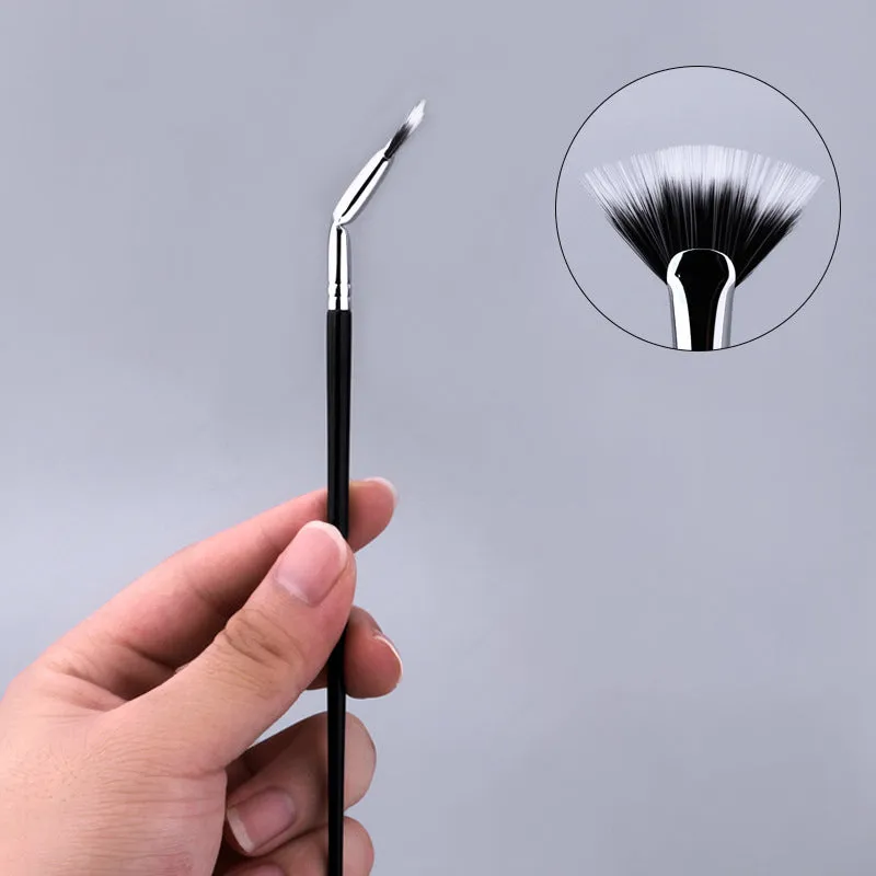 120° Fan-Shaped Brush